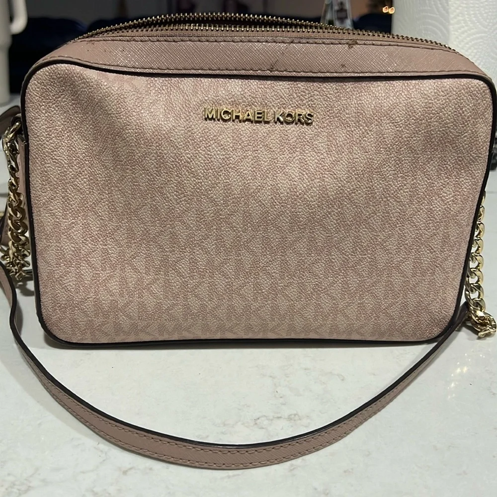 Michael kors crossbody ballet pink - Picture 1 of 4